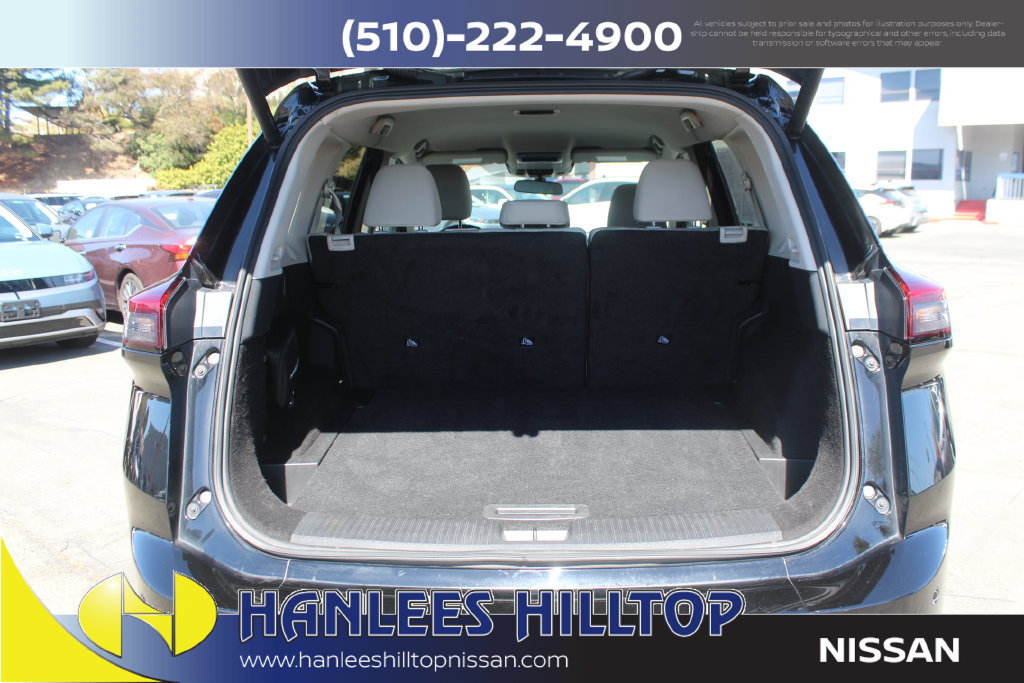 Used 2025 Nissan Rogue SV AWD/4WD image 10