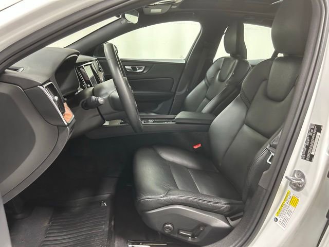 Certified 2023 Volvo S60 B5 Plus w/ Climate Package image 8