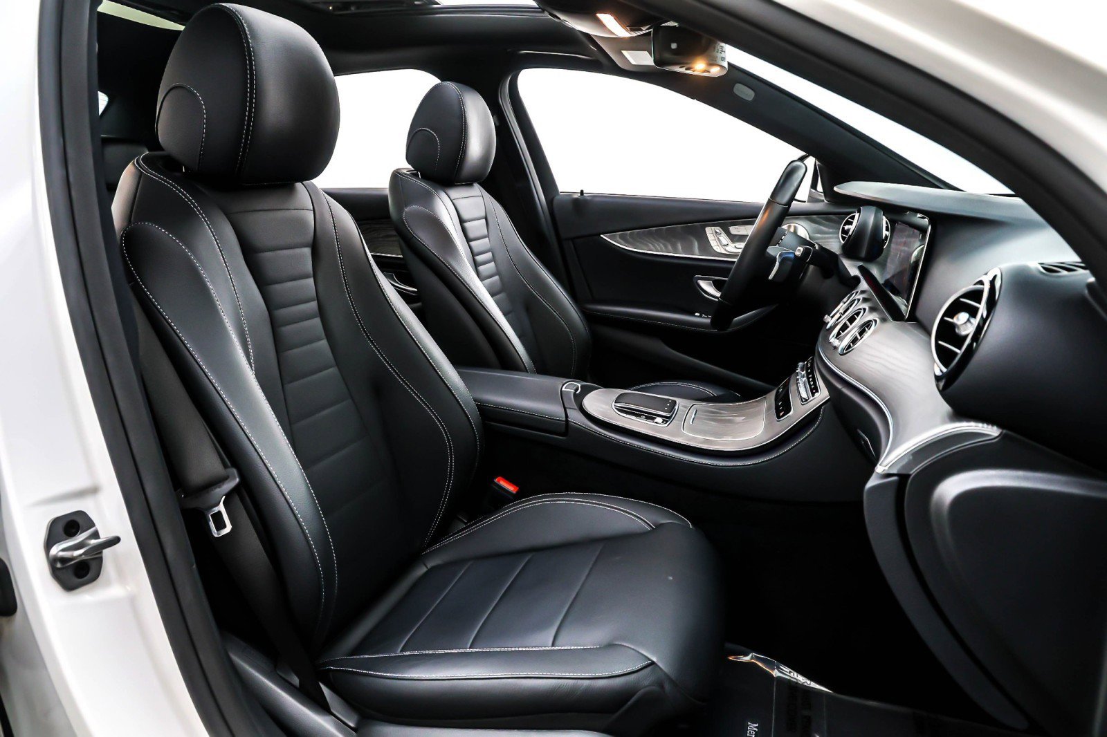 Certified 2022 Mercedes-Benz E 350 Sedan image 8