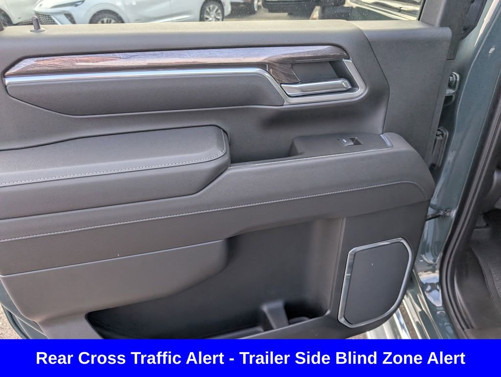 Used 2025 Chevrolet Silverado 3500 LTZ w/ LTZ Plus Package AWD/4WD image 12