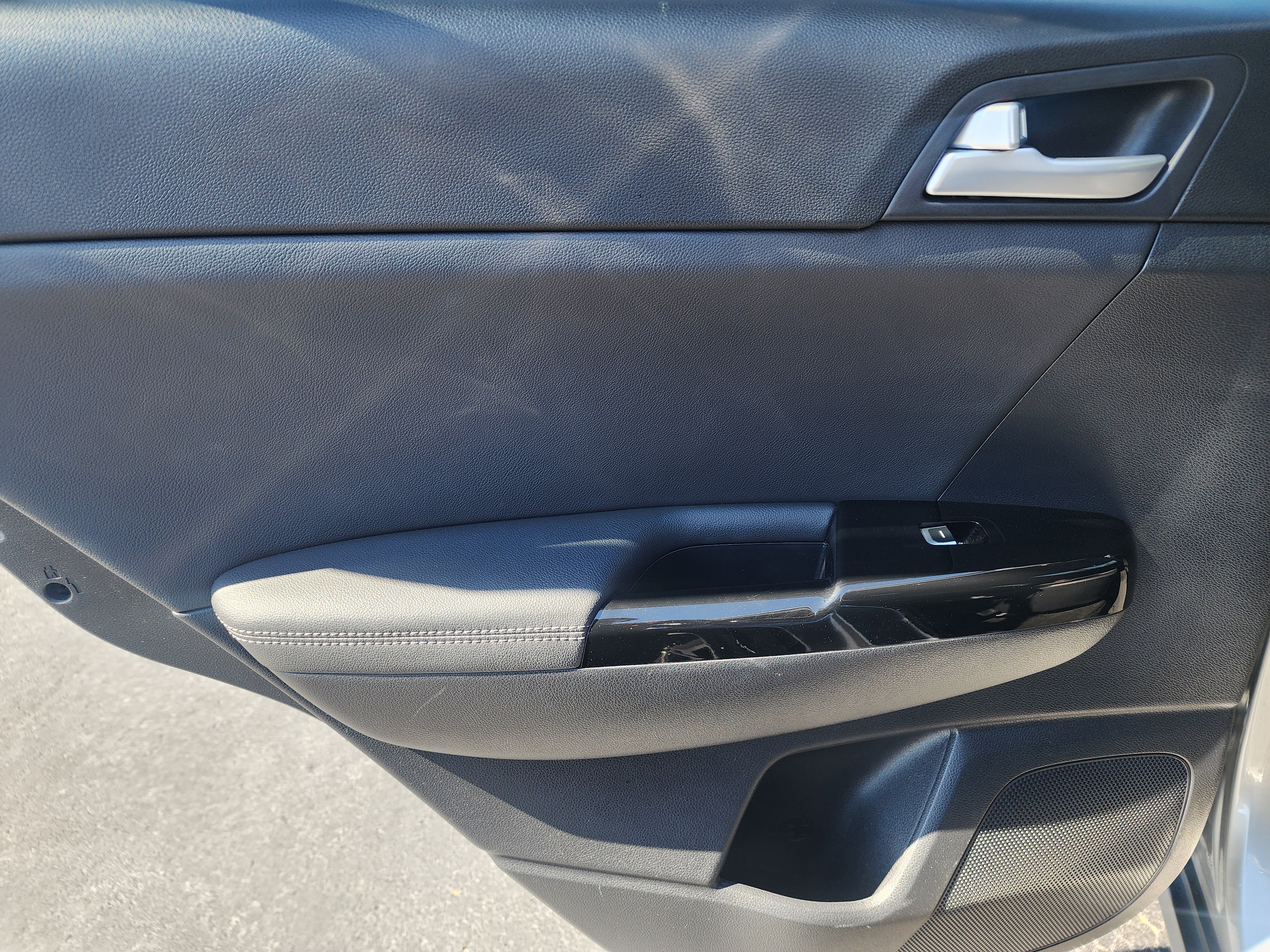 Used 2022 Kia Sportage EX image 17