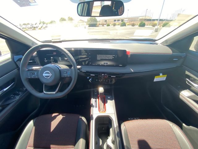 New 2026 Nissan Kicks SR image 14