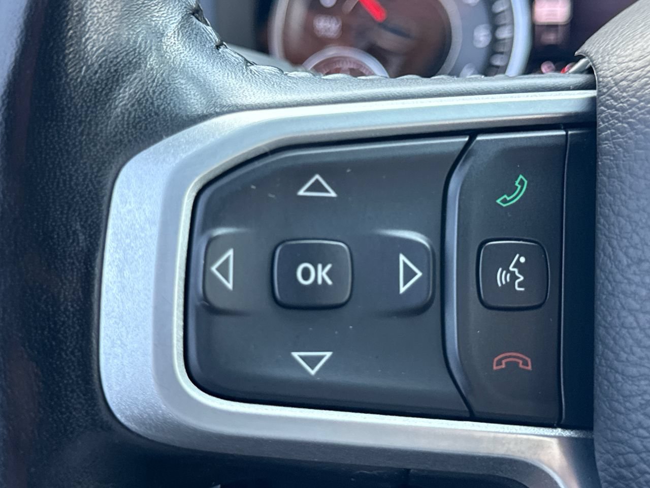 Used 2020 RAM 1500 Big Horn AWD/4WD image 31