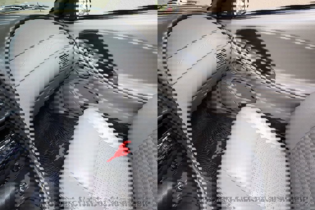 Used 2001 Ford Mustang GT image 35