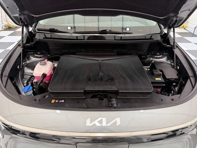 Used 2025 Kia Niro Wind w/ Wind Preserve Package FWD image 9