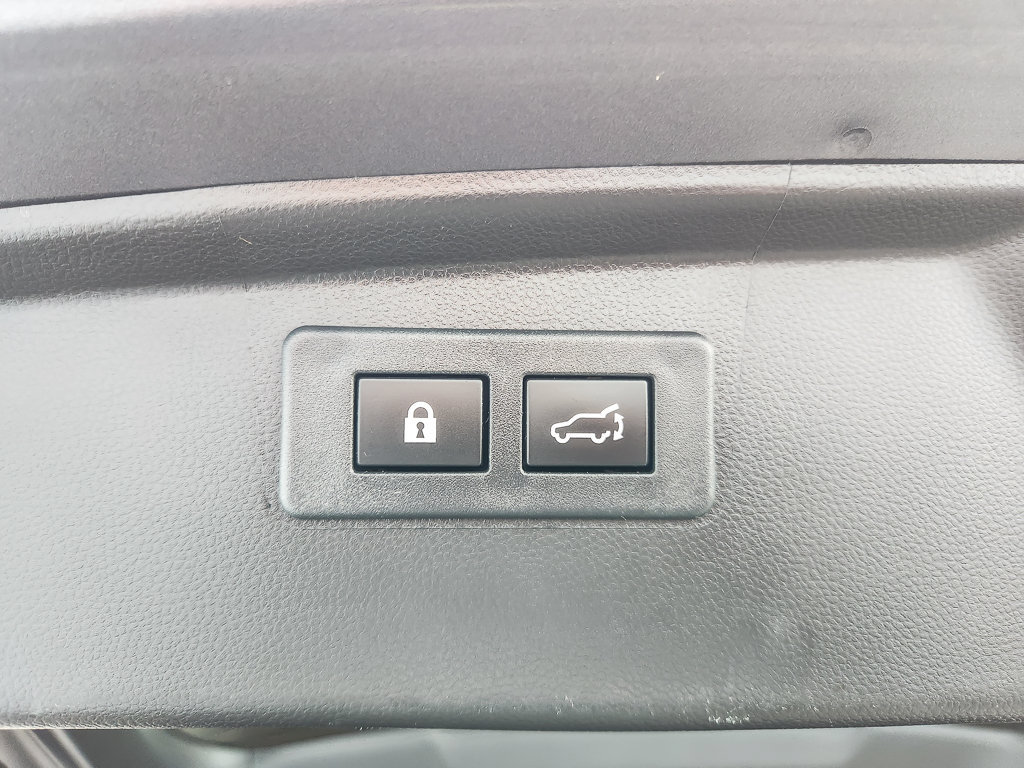 Used 2024 Subaru Outback Premium AWD/4WD image 17