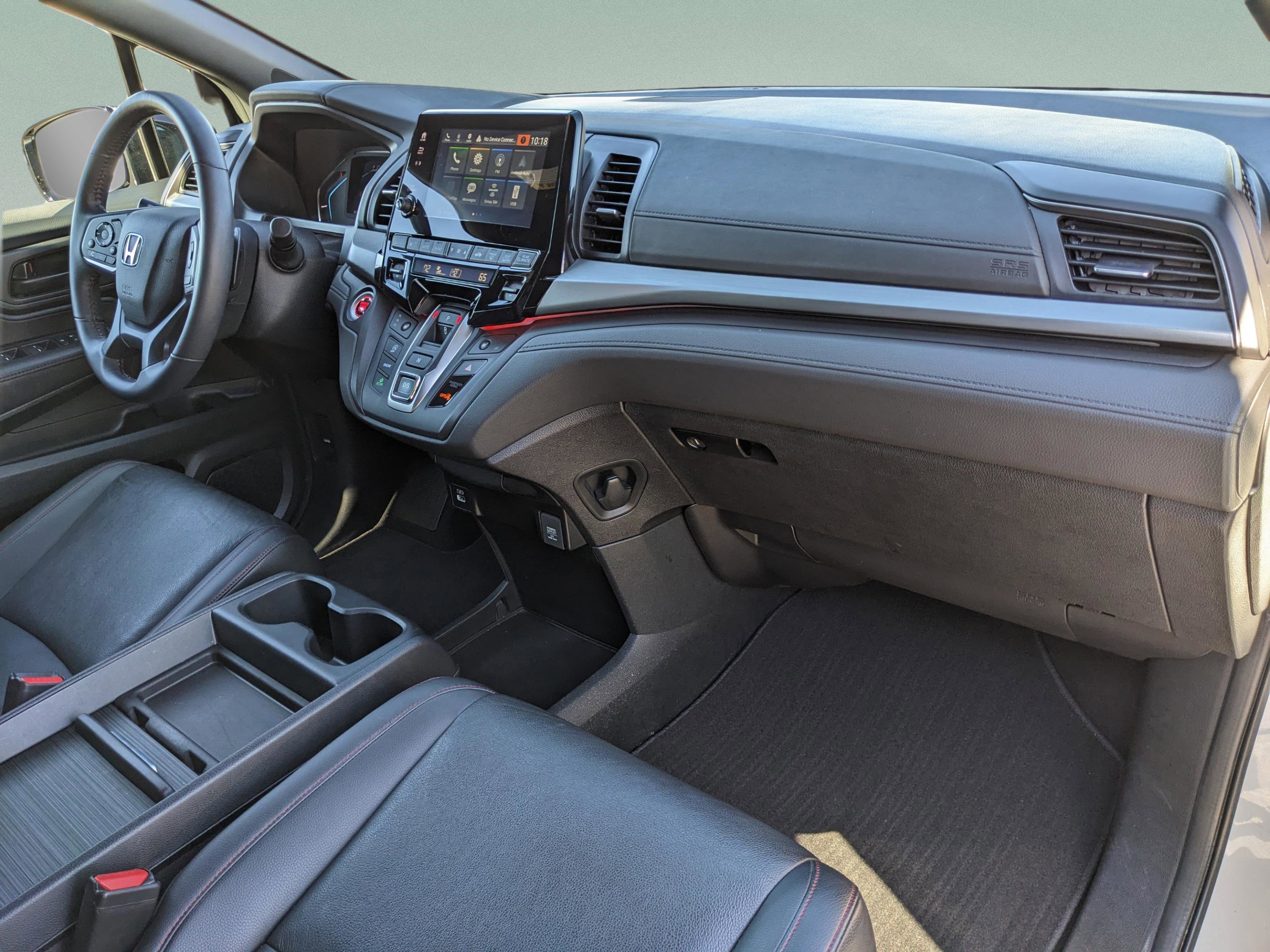 Used 2023 Honda Odyssey Sport image 10