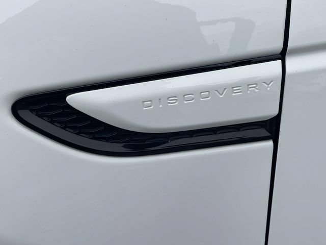 Used 2023 Land Rover Discovery Sport SE R-Dynamic AWD/4WD image 7