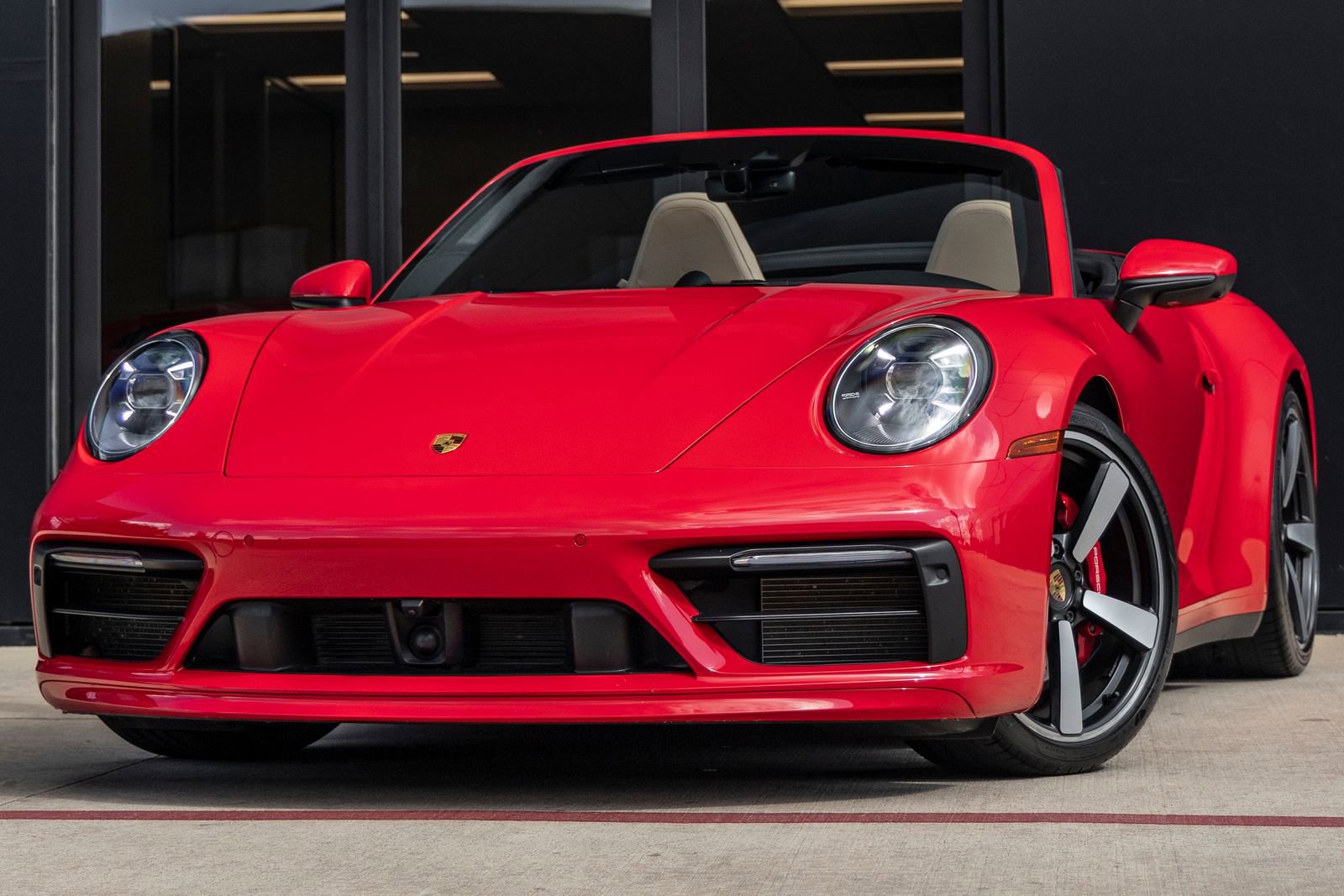 Certified 2021 Porsche 911 Carrera 4S image 1