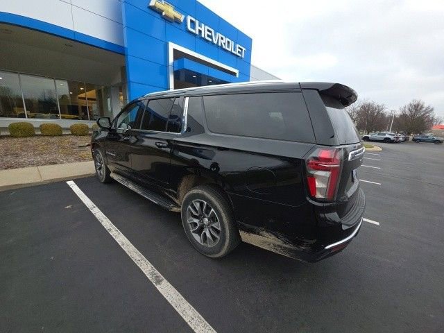 Used 2021 Chevrolet Suburban LT w/ Rear Media and Nav Package image 4