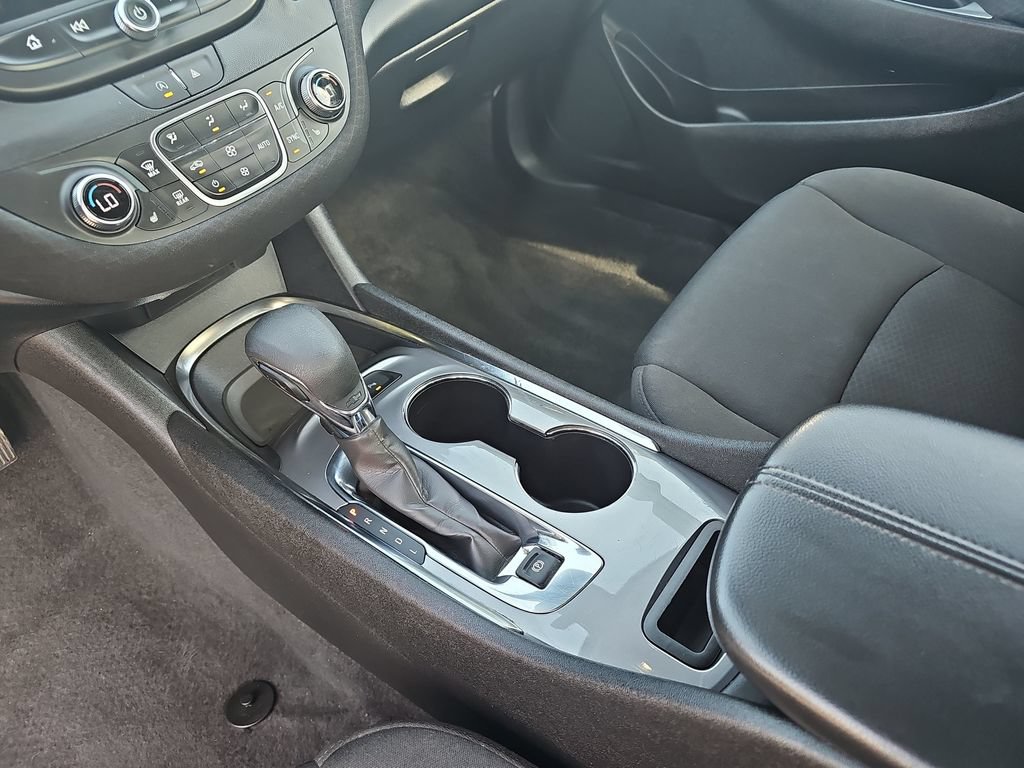 Used 2024 Chevrolet Malibu LT FWD image 23