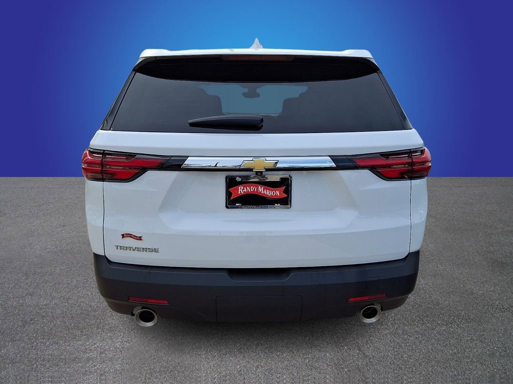 Used 2023 Chevrolet Traverse LS w/ Safety Package FWD image 6