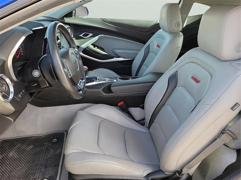 Used 2021 Chevrolet Camaro SS image 12