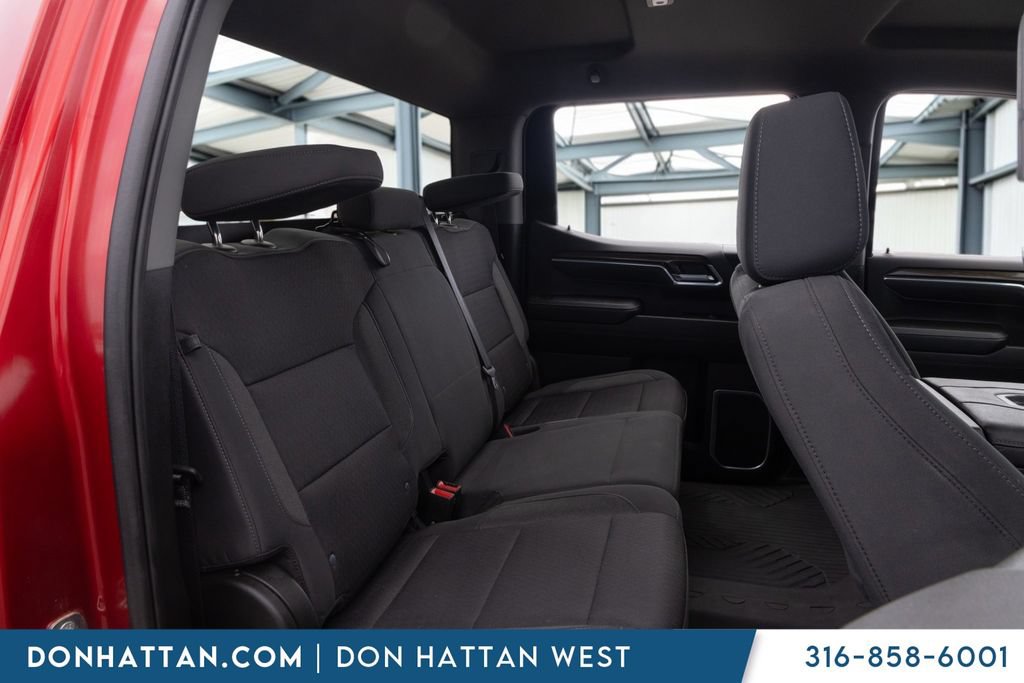 Used 2022 Chevrolet Silverado 1500 RST w/ Z71 Off-Road Package AWD/4WD image 21