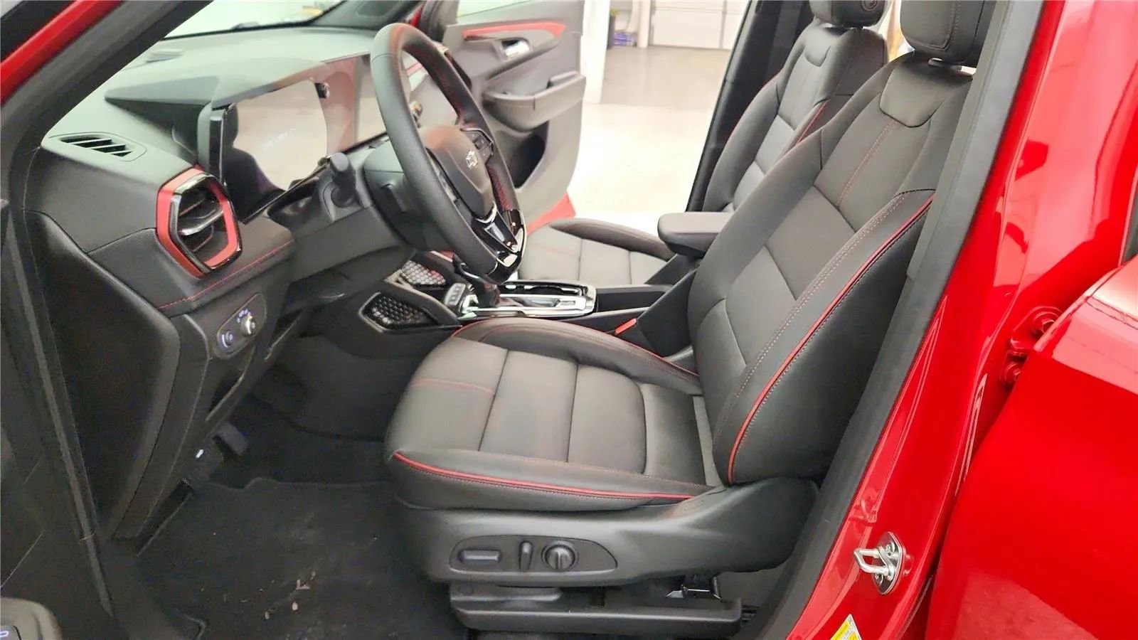 New 2026 Chevrolet TrailBlazer RS w/ Convenience Package image 22