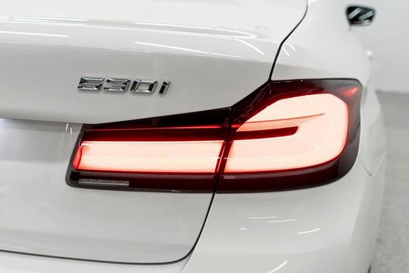Used 2023 BMW 530i xDrive w/ Convenience Package image 47