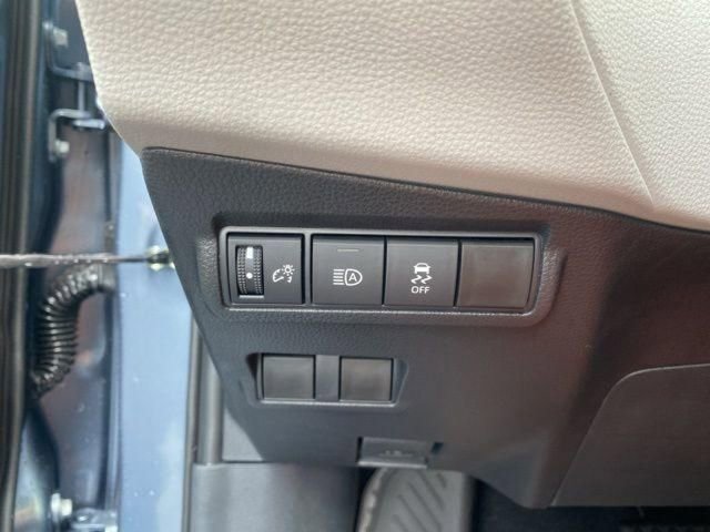 New 2026 Toyota Corolla Cross LE AWD/4WD image 11