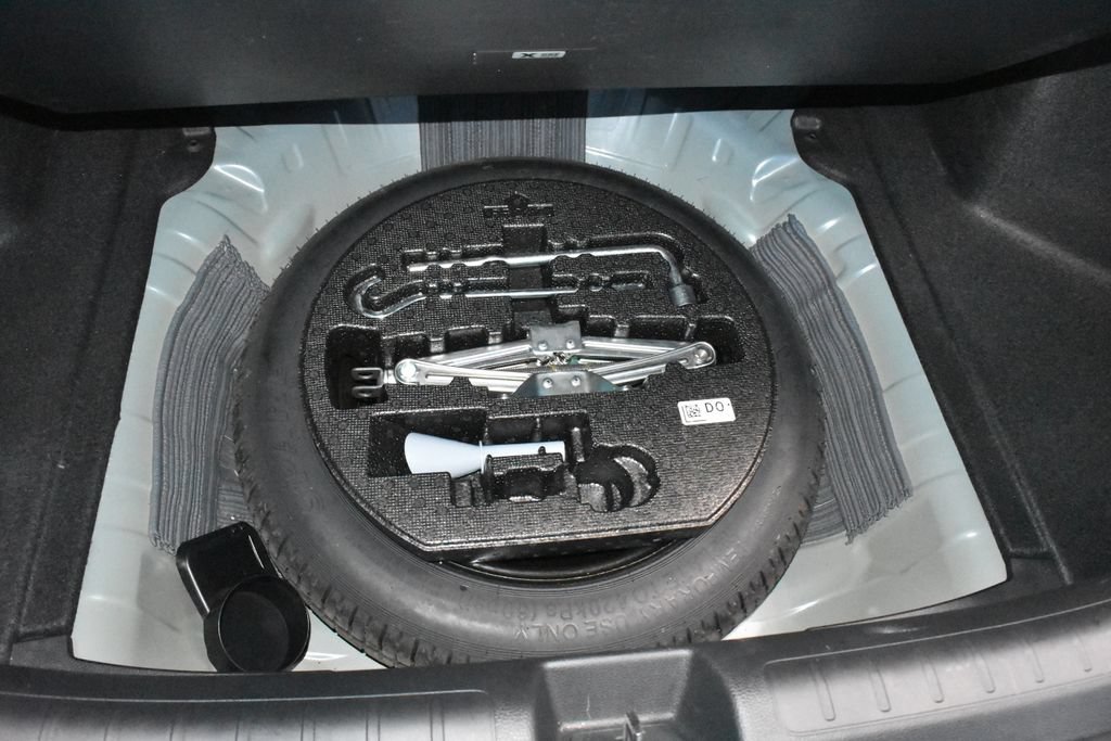 Used 2023 Honda Civic Touring image 37