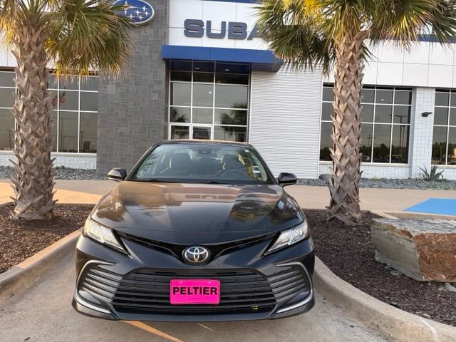 Used 2024 Toyota Camry LE FWD image 2