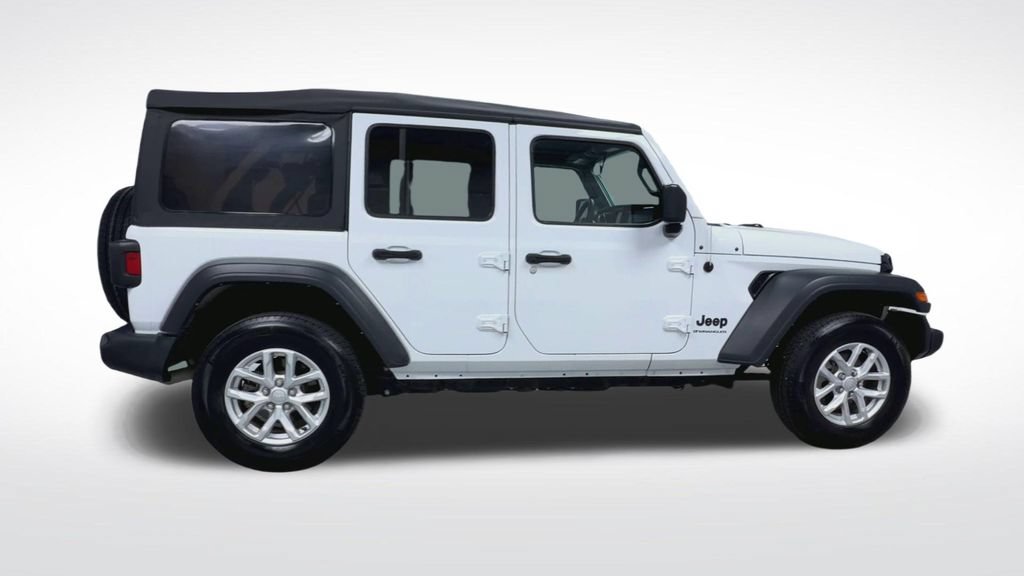 Used 2023 Jeep Wrangler Unlimited Sport AWD/4WD image 9