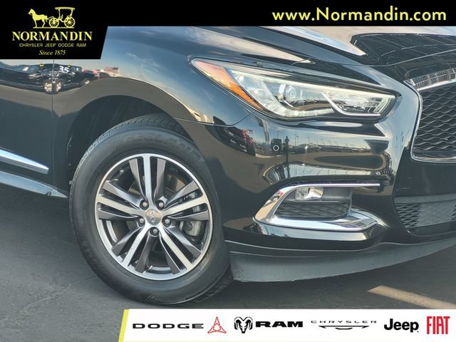 Used 2019 INFINITI QX60 Luxe w/ Essential Package AWD/4WD image 3