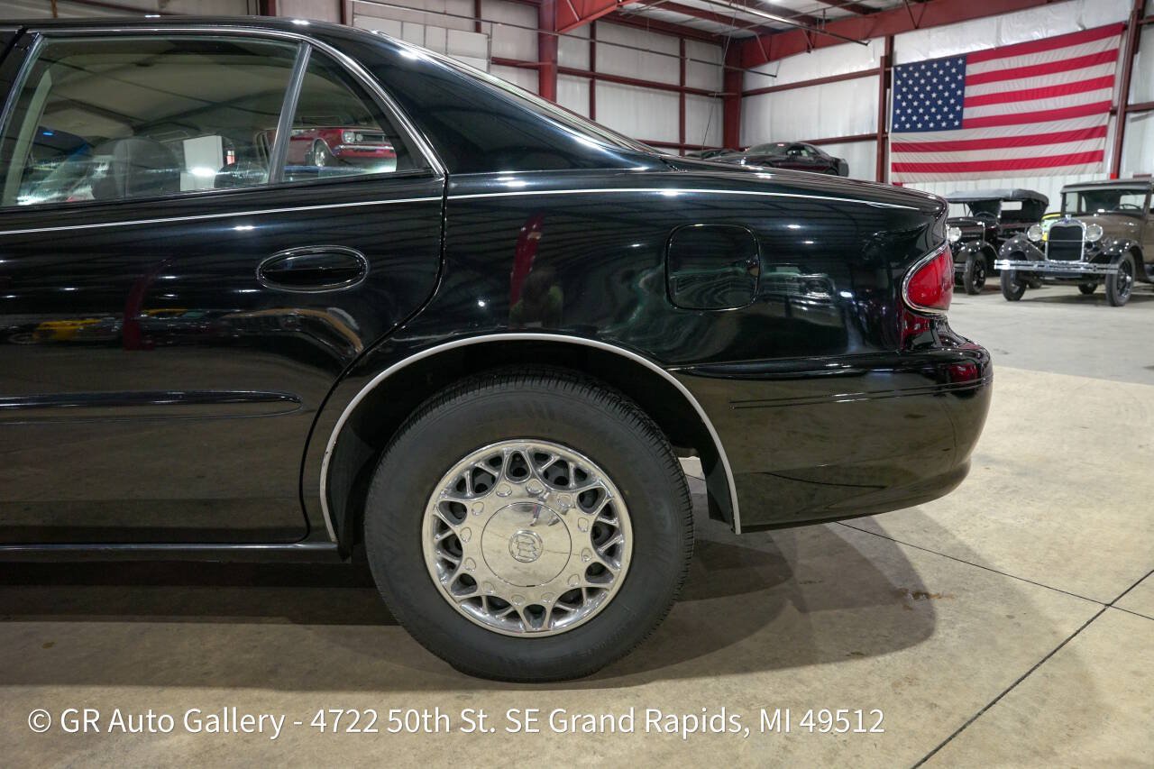 Used 2004 Buick Century Custom FWD image 5