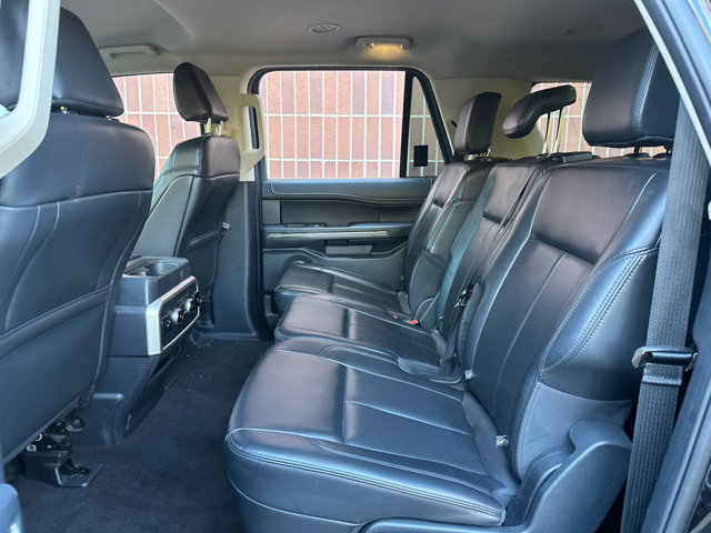 Used 2023 Ford Expedition Max XLT image 30