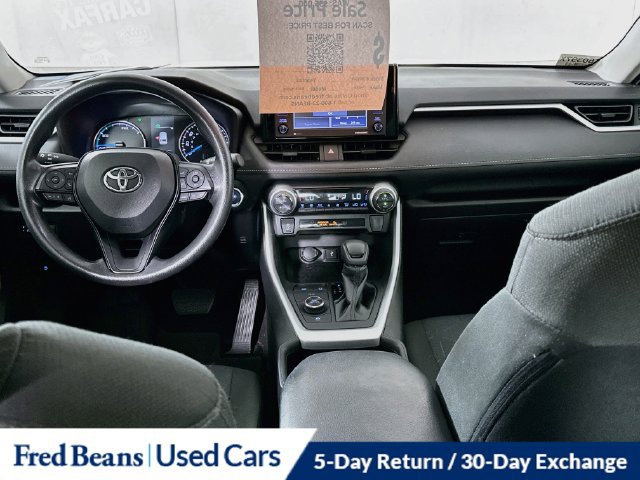 Used 2022 Toyota RAV4 XLE AWD/4WD image 29