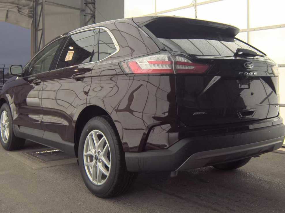 Used 2023 Ford Edge SEL w/ Convenience Package AWD/4WD image 5