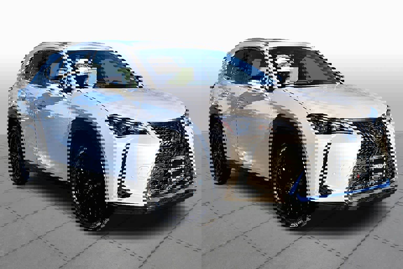 Used 2023 Lexus UX 250h FWD image 2