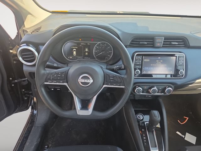 Used 2023 Nissan Versa SV FWD image 10