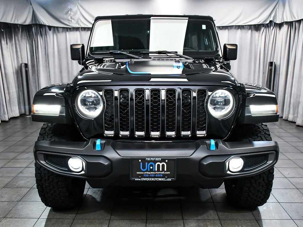 Used 2023 Jeep Wrangler Unlimited Rubicon 4xe w/ Cold Weather Group AWD/4WD image 2