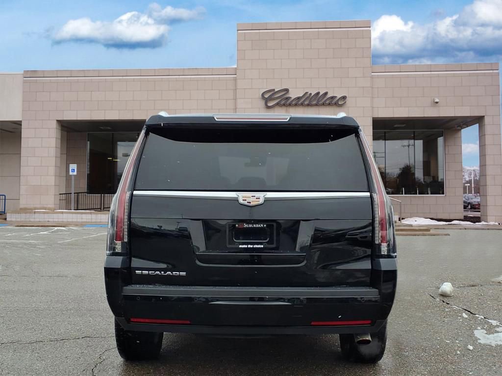 Used 2017 Cadillac Escalade Luxury image 5