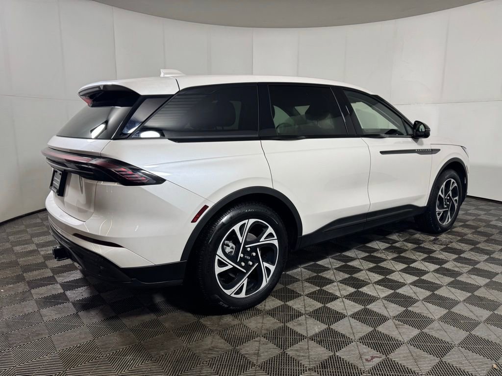 New 2026 Lincoln Nautilus Premier w/ Equipment Group 102A AWD/4WD image 5