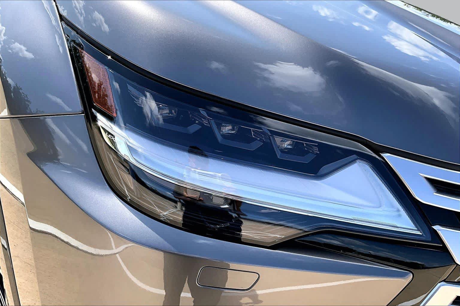 New 2026 Lexus LX 600 4WD w/ Luxury Package image 13
