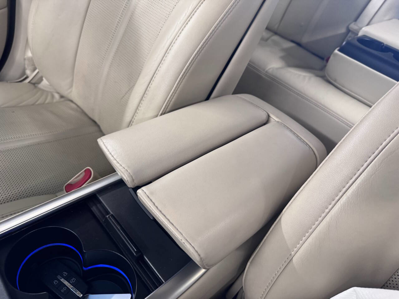 Used 2011 Lincoln MKS w/ 101A Rapid Spec Order Code image 28