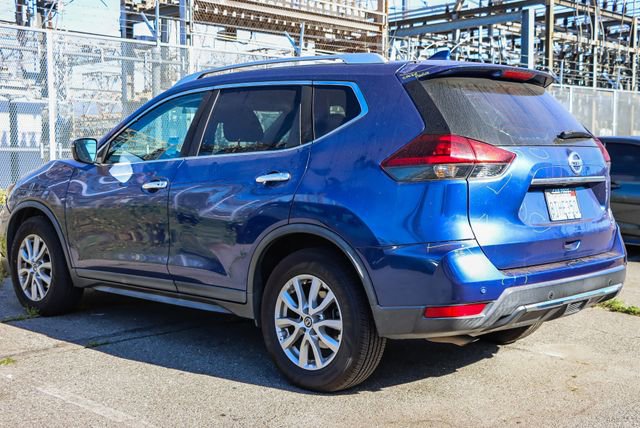 Used 2020 Nissan Rogue SV image 6