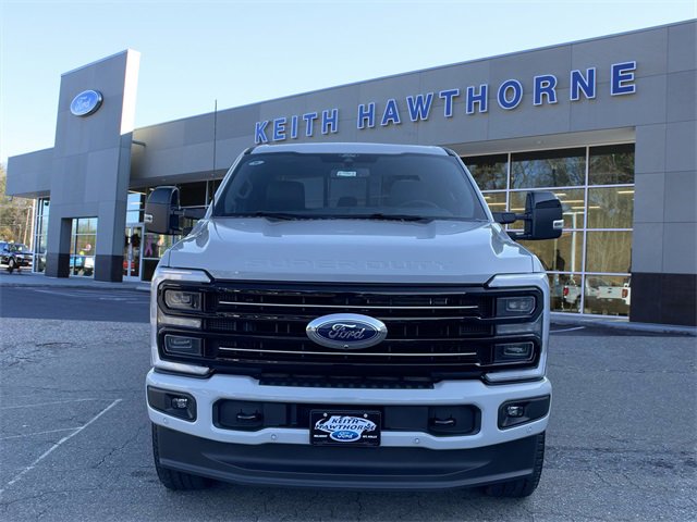 New 2025 Ford F350 Platinum w/ FX4 Off-Road Package image 2