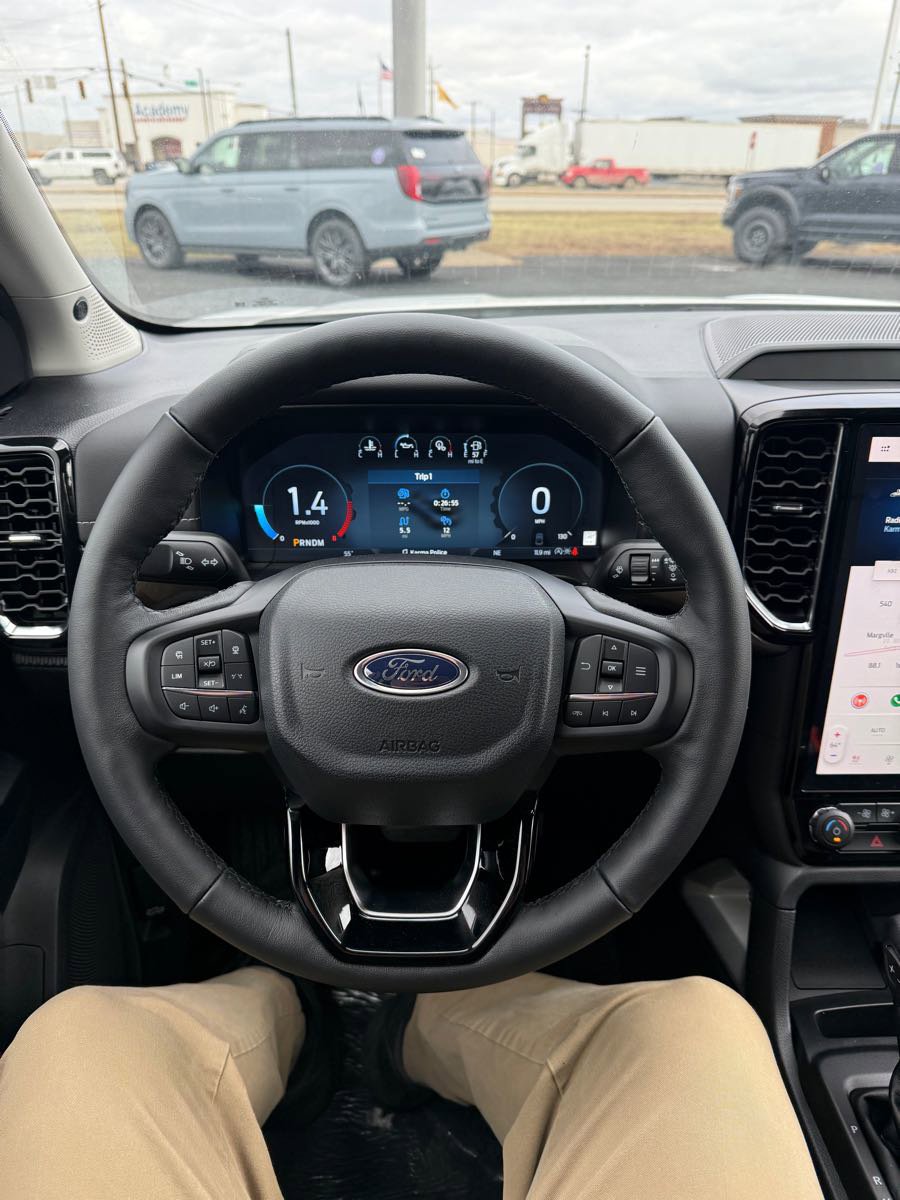 New 2025 Ford Ranger Lariat w/ Chrome Accent Package image 20