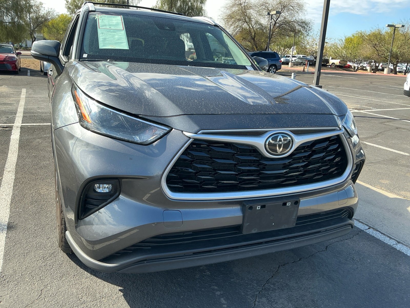 Used 2023 Toyota Highlander XLE image 17