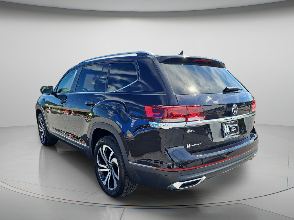 Used 2023 Volkswagen Atlas SEL AWD/4WD image 5
