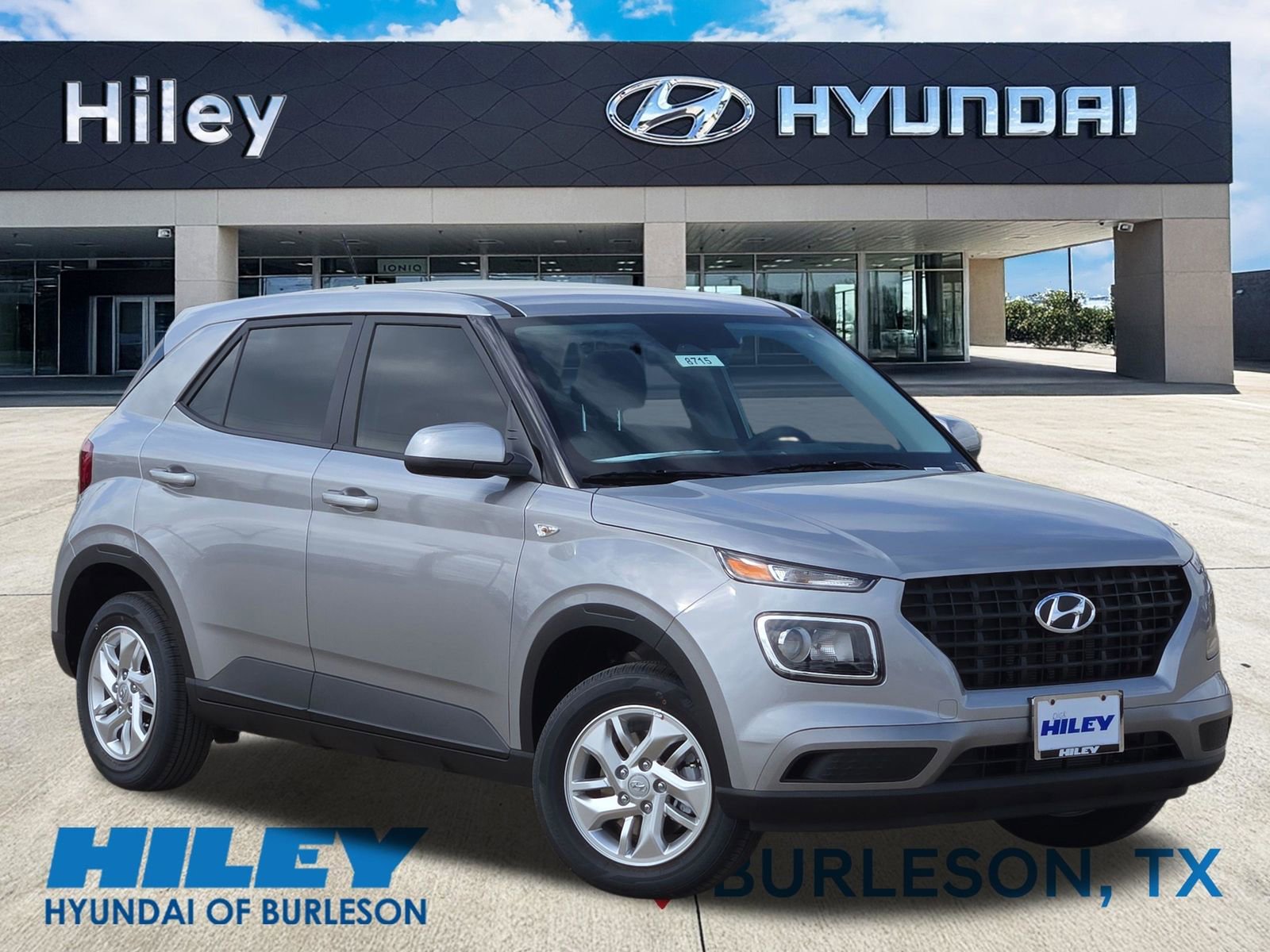 New 2026 Hyundai Venue SE