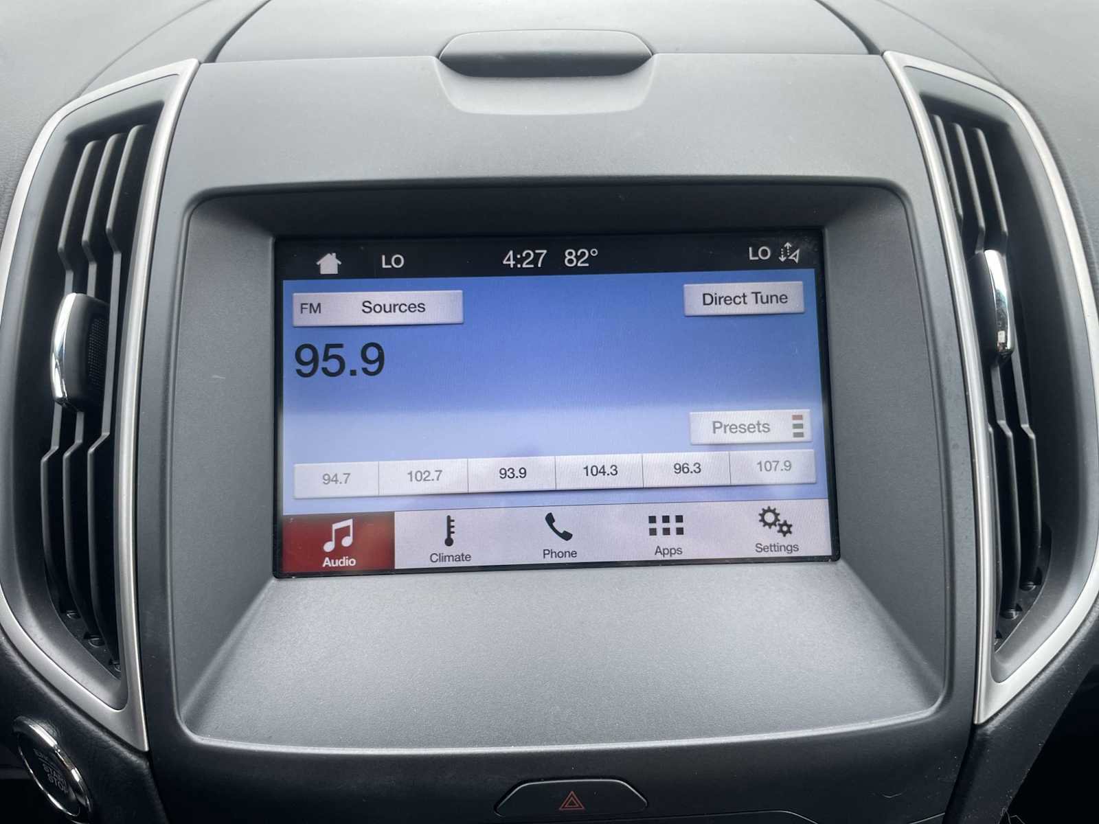 Used 2019 Ford Edge SEL w/ Equipment Group 201A image 12