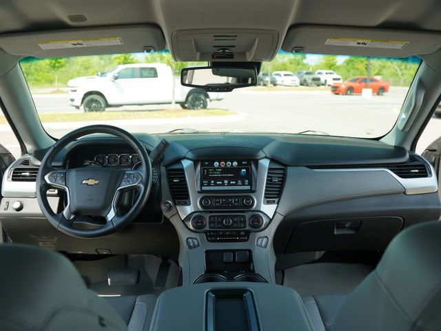 Used 2020 Chevrolet Tahoe LT w/ Luxury Package RWD image 27