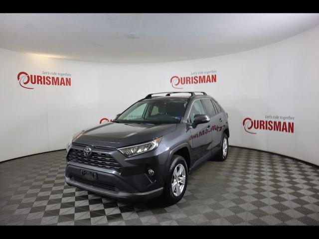 Used 2019 Toyota RAV4 XLE w/ Convenience Package AWD/4WD image 3