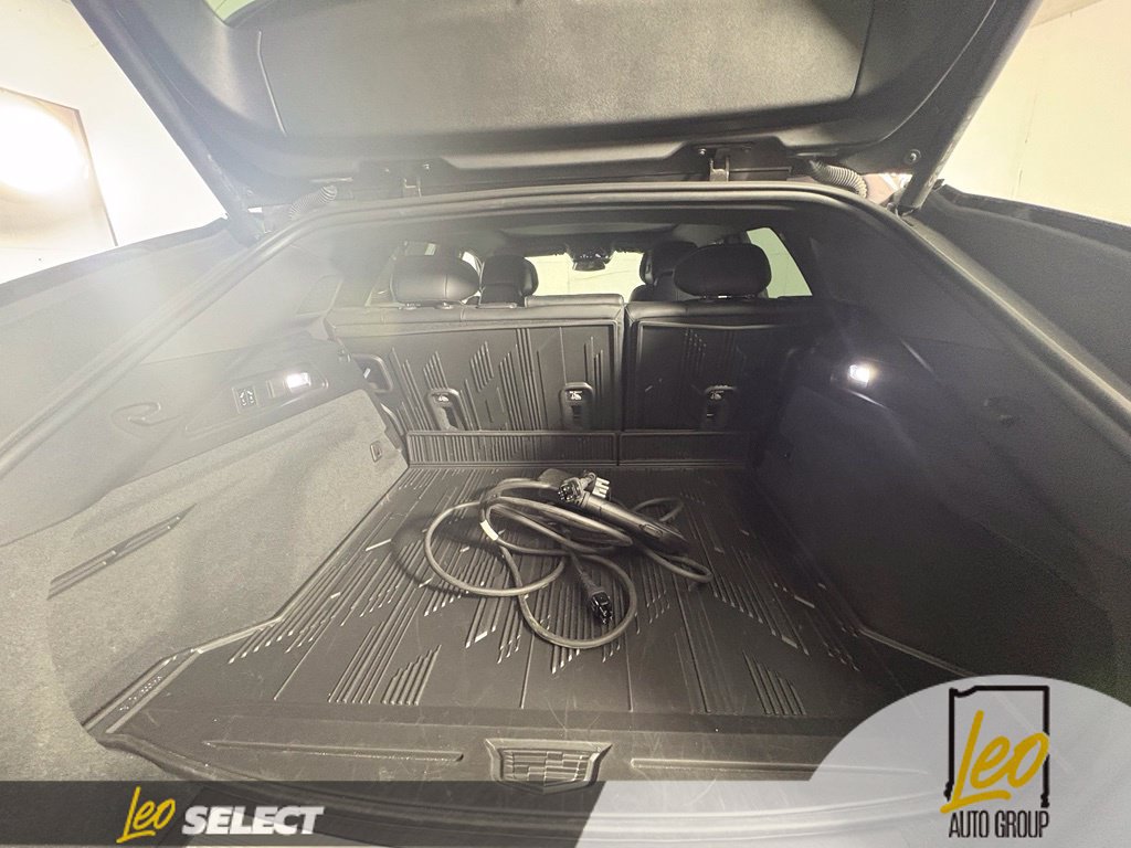Used 2024 Cadillac Lyriq Sport w/ LPO, Floor Liner Package AWD/4WD image 11