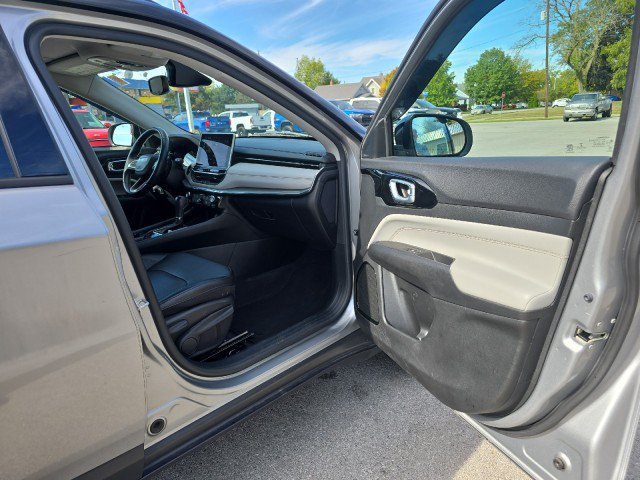 Used 2022 Jeep Compass Limited AWD/4WD image 43