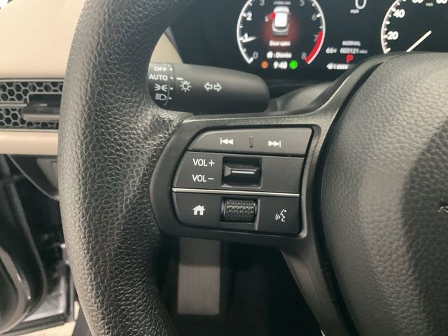 Certified 2026 Honda HR-V LX image 9