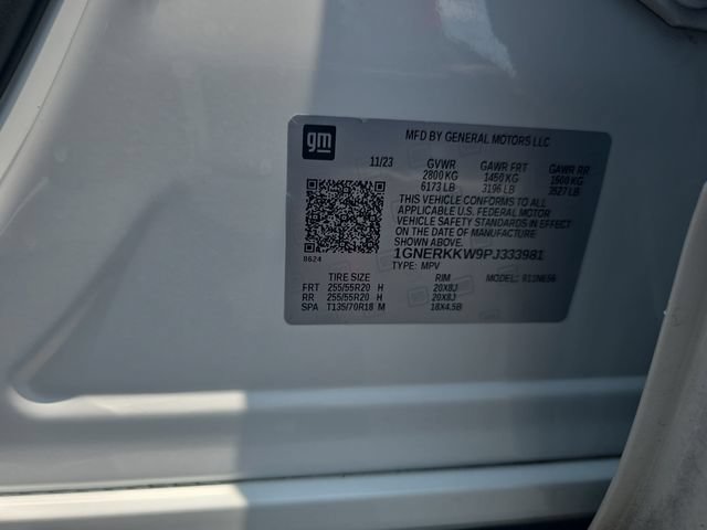 Used 2023 Chevrolet Traverse Premier FWD image 34