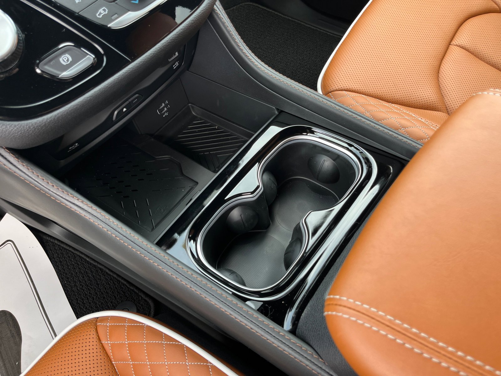 New 2026 Chrysler Pacifica Pinnacle image 25